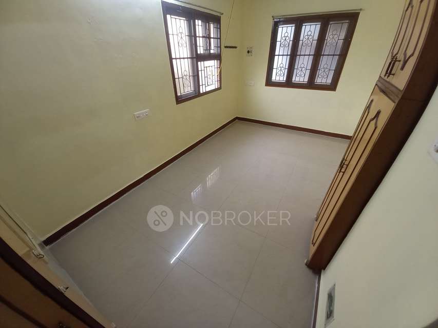 3 BHK Flat In Jnb Anandhi Flats For Sale  In  Vadapalani,