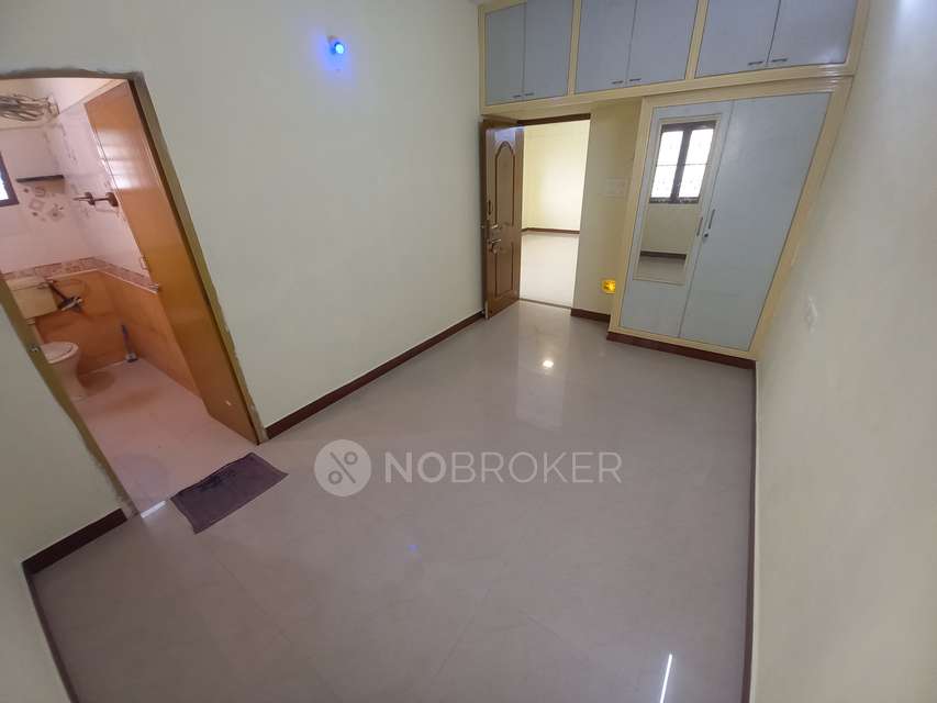 3 BHK Flat In Jnb Anandhi Flats For Sale  In  Vadapalani,