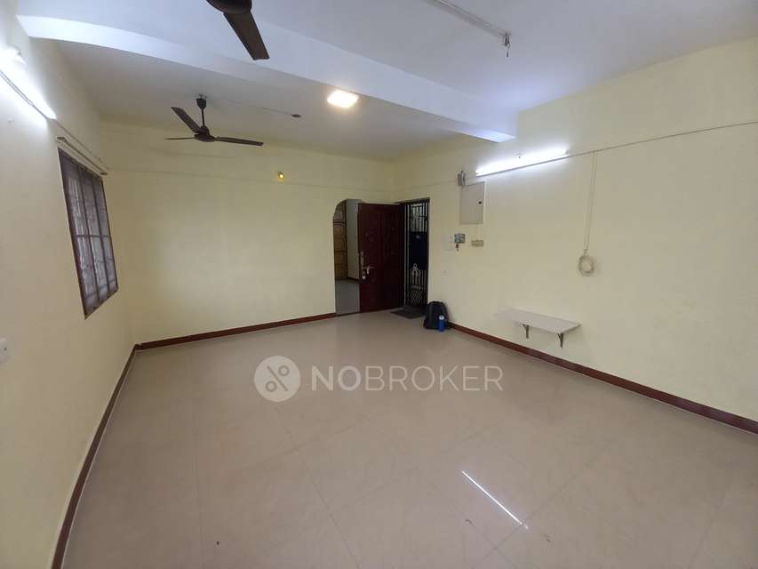 3 BHK Flat In Jnb Anandhi Flats For Sale  In  Vadapalani,