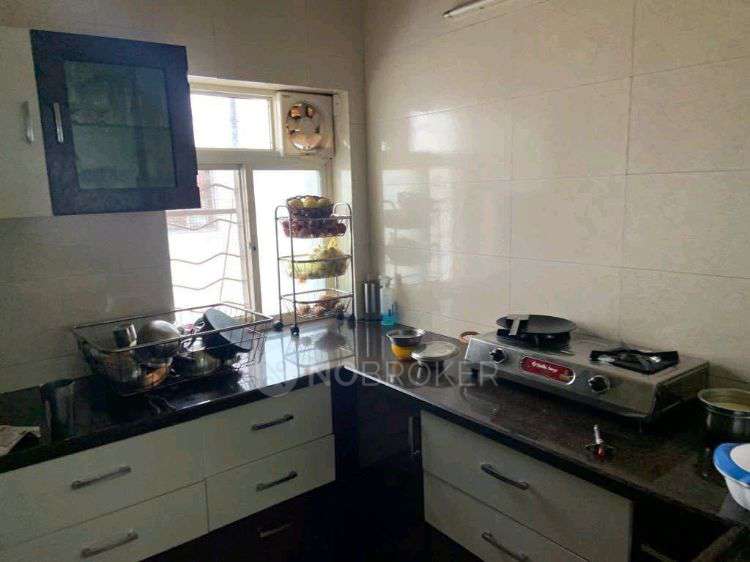 Shared Room for Male In 2 BHK  In Mira Society In Swargate