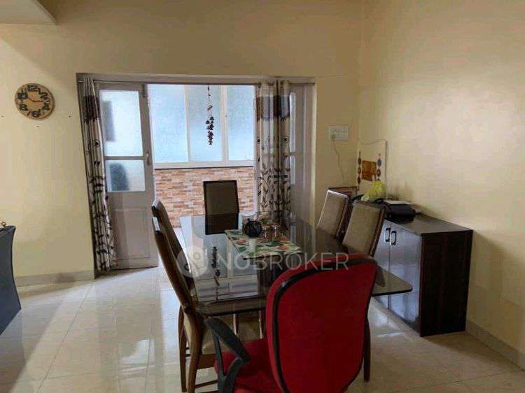 Shared Room for Male In 2 BHK  In Mira Society In Swargate