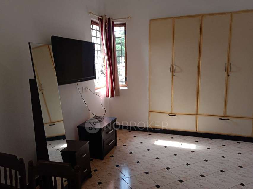 1 BHK House for Rent  In Indiranagar