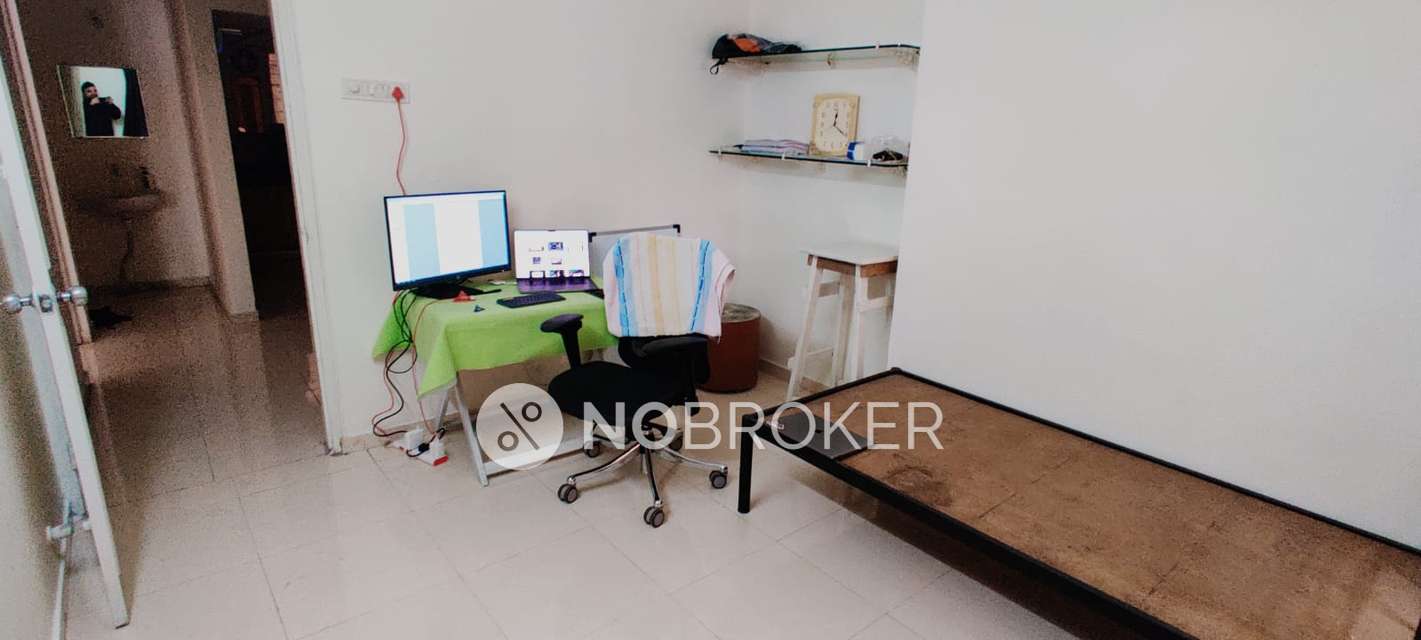 2 BHK Flat In Dwarkadheesh Residency For Sale  In Pimple Saudagar