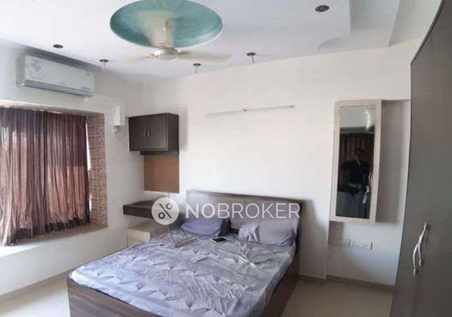 3 BHK Flat In Silver Leaf B Wing For Sale  In Kandivali East