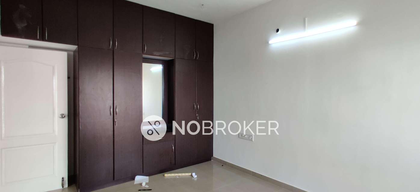 2 BHK Flat In Sai Sujeet For Sale  In Pallikaranai