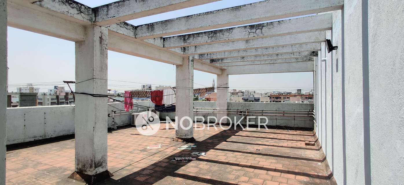 2 BHK Flat In Sai Sujeet For Sale  In Pallikaranai