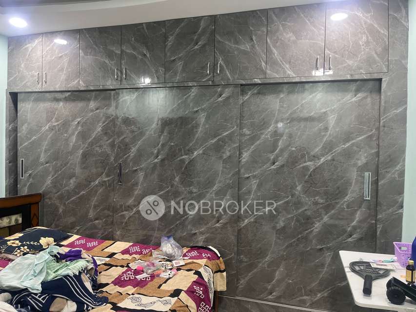 2 BHK Flat In Adhita Enclave for Rent  In Seemakurthi Venkat Home