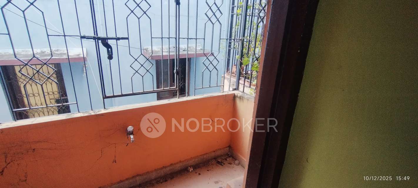 2 BHK Flat In Agastheeswarar Square, For Sale  In Peerkankaranai