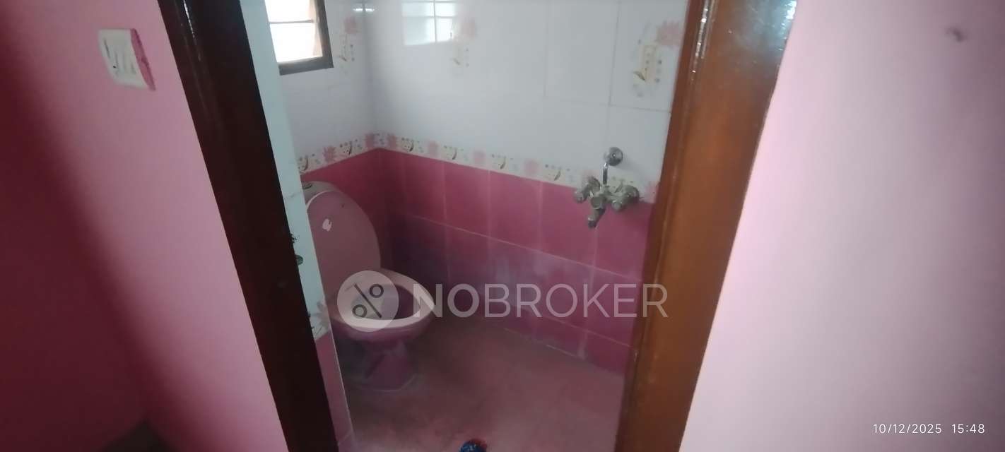 2 BHK Flat In Agastheeswarar Square, For Sale  In Peerkankaranai
