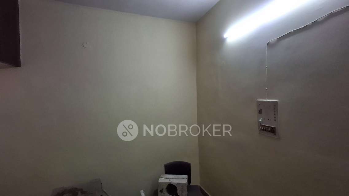 2 BHK House For Sale  In Janakpuri