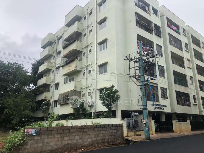 2 BHK Flat In Sri Mallikarjuna Residency For Sale  In Subramanyapura