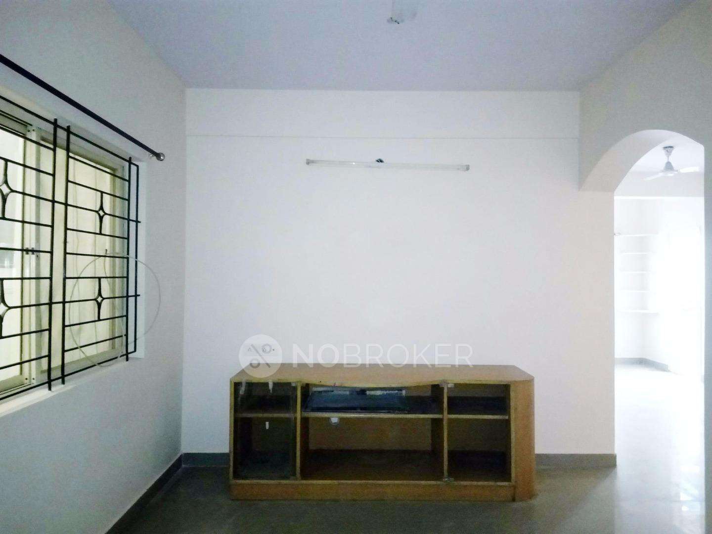 Royal park Mangammanapalya Without Brokerage Semifurnished 2 BHK