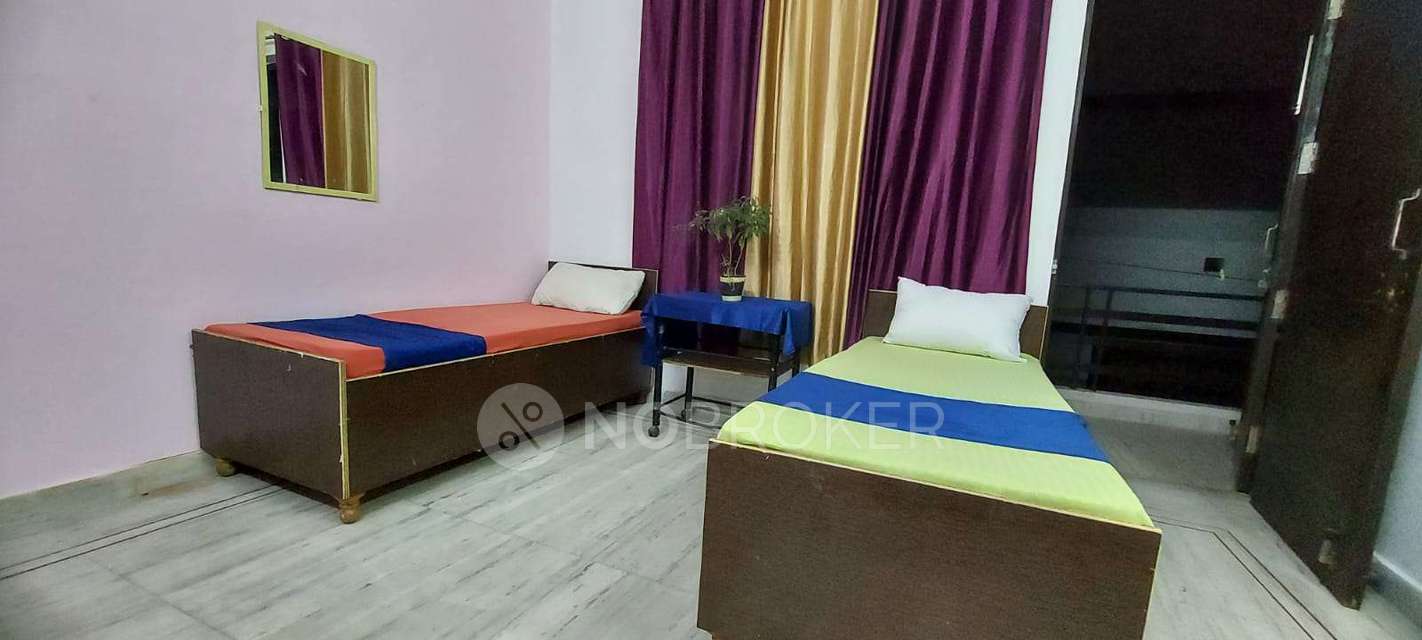 PG for Boys in Sector 22