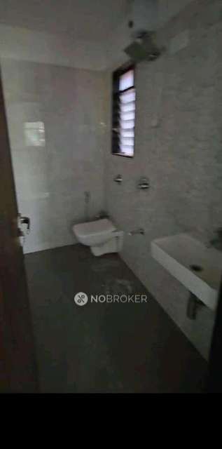 2 BHK Flat In Saphire Building For Sale  In  Borivali West