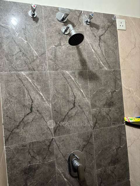 2 BHK Flat In Mantra Insignia for Rent  In Mundhwa