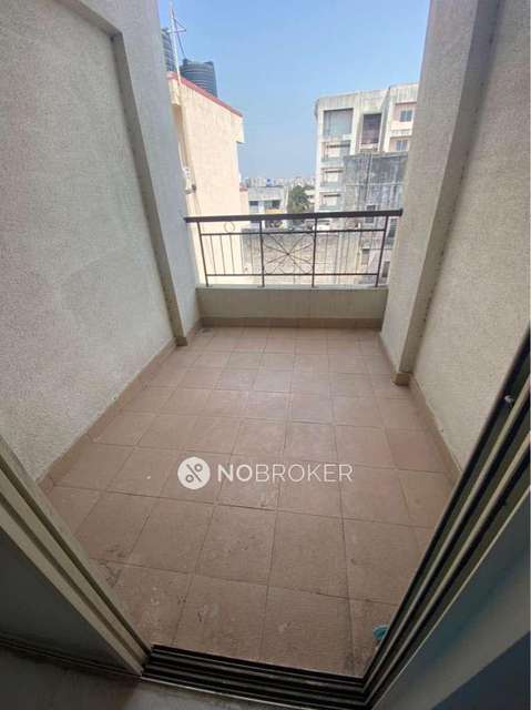 2 BHK Flat In Suramya Building, Mundhwa For Sale  In Mundhwa