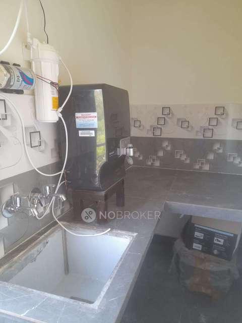 PG for Girls in Tilak Nagar