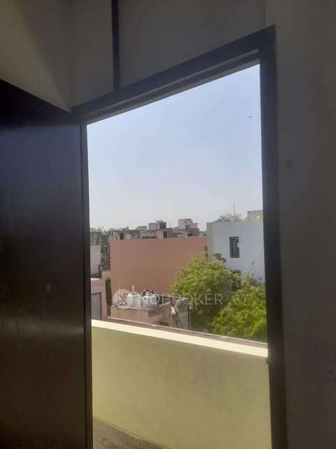 PG for Girls in Tilak Nagar