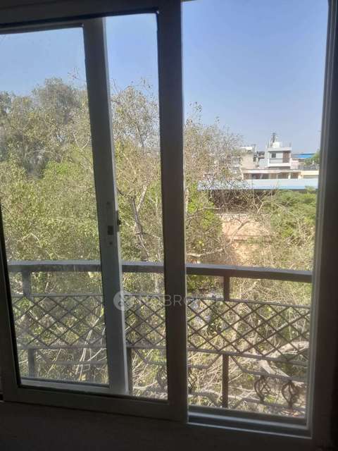 PG for Girls in Tilak Nagar