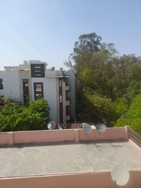 PG for Girls in Tilak Nagar