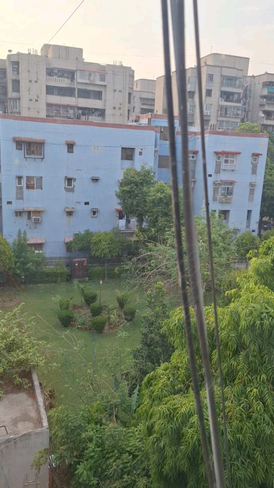 East End Apartments, Mayur Vihar