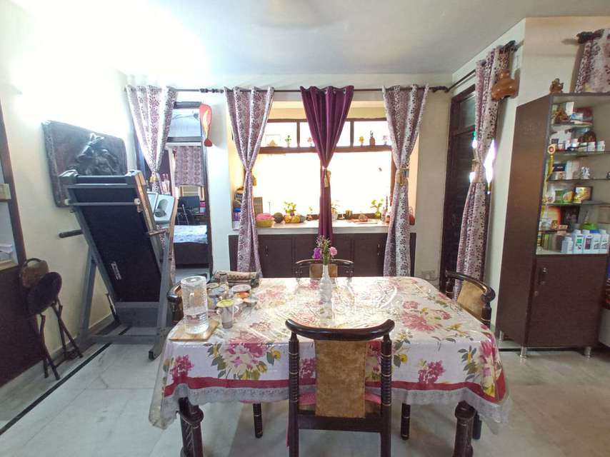 3 BHK Flat In The Gold Croft Cghs  For Sale  In Plot-4