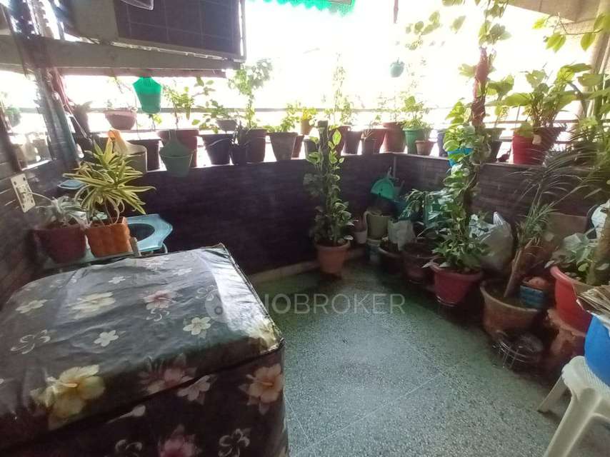 3 BHK Flat In The Gold Croft Cghs  For Sale  In Plot-4