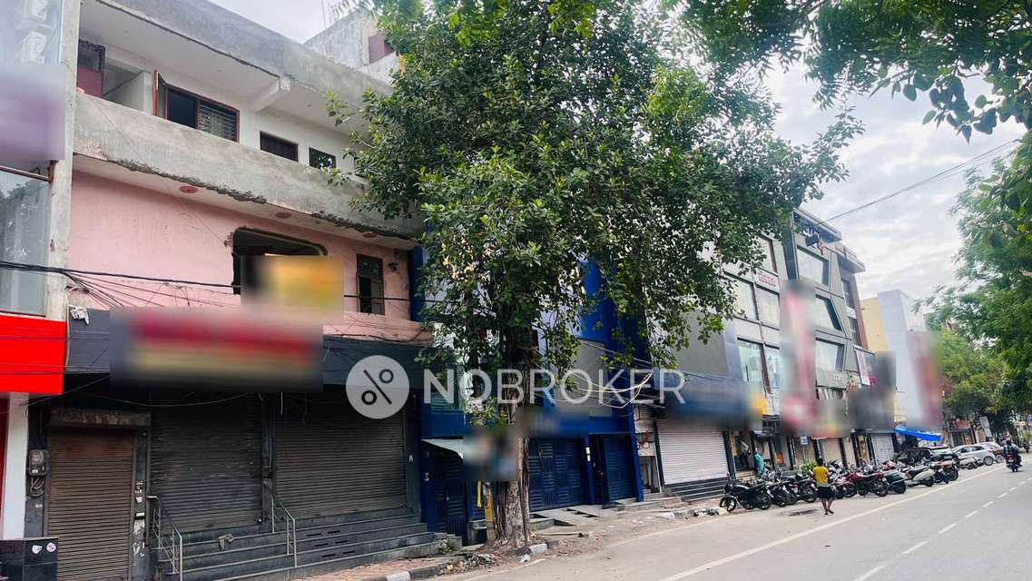 Showroom in Shahdara, Delhi for sale 