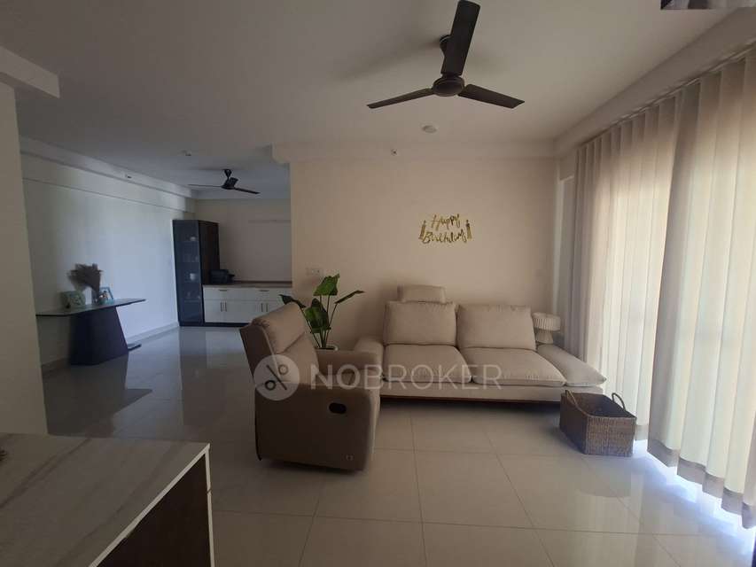 2 BHK Flat In Monarch Aqua for Rent  In K R Puram
