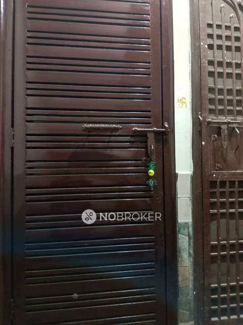 2 BHK Flat In A80 Apartment For Sale  In Matiala Road