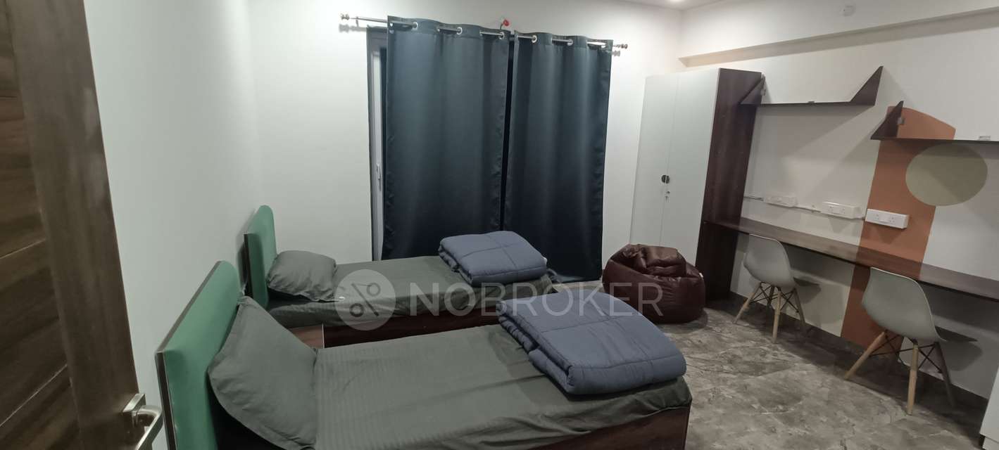Single Room for Male In 4 BHK  In Shubh Gateway, Viman Nagar In Viman Nagar