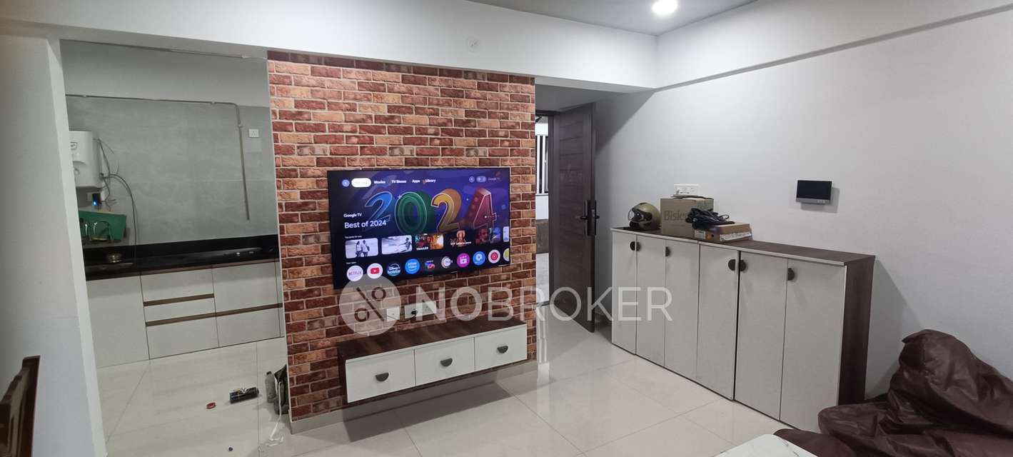 Single Room for Male In 4 BHK  In Shubh Gateway, Viman Nagar In Viman Nagar