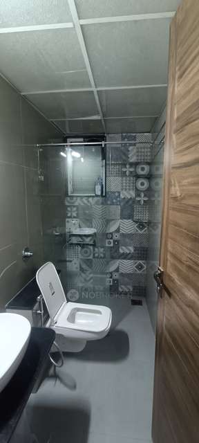 Single Room for Male In 4 BHK  In Shubh Gateway, Viman Nagar In Viman Nagar