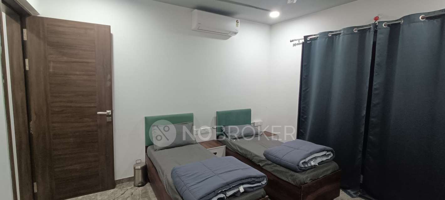Single Room for Male In 4 BHK  In Shubh Gateway, Viman Nagar In Viman Nagar