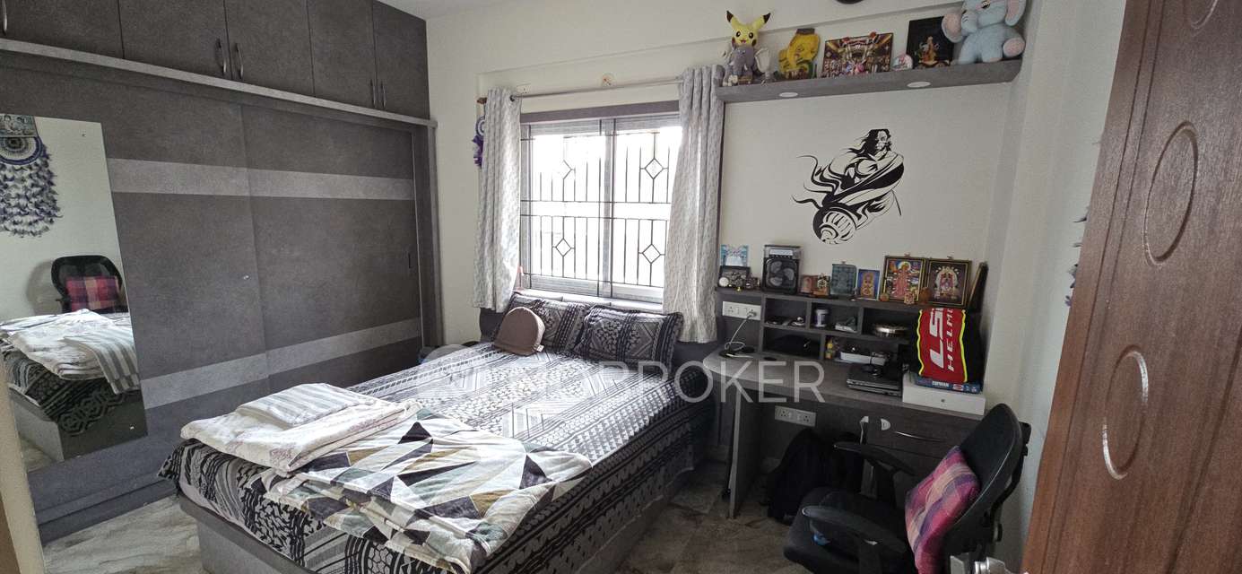 3 BHK Flat In Sri Hari Arcade,  For Sale  In Banashankari 1st Stage