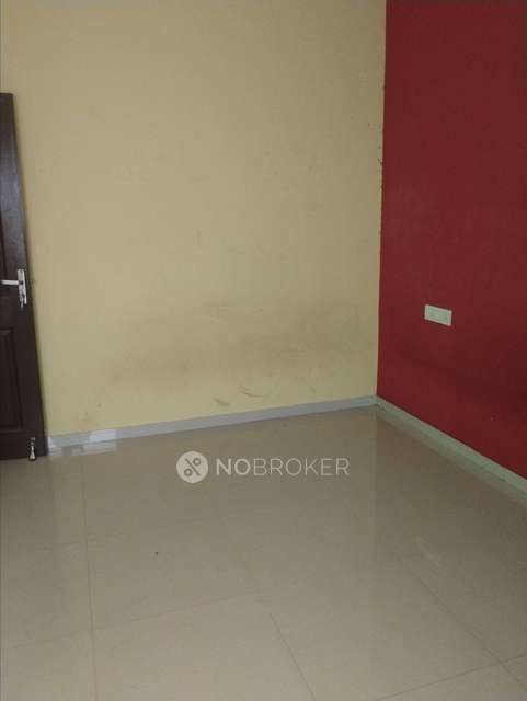 1 BHK Flat In  Ayshwarayam Appartment For Sale  In Alwarpet