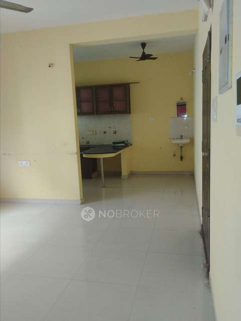 1 BHK Flat In  Ayshwarayam Appartment For Sale  In Alwarpet