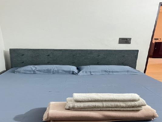 2 BHK Flat In Gyanni Apartment  For Sale  In Vasant Kunj