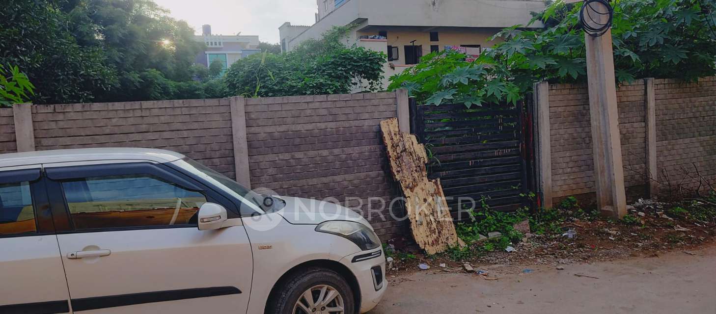 Plot For Sale  In Serilingampalle 