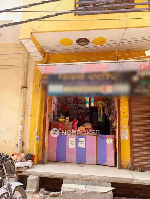 Godown/Warehouse in Shakarpur, Delhi for Rent 