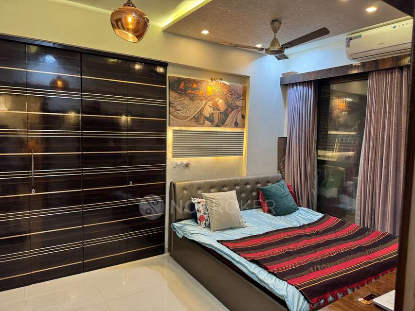2 BHK Flat In Seasons Autumn For Sale  In Bhoirwadi