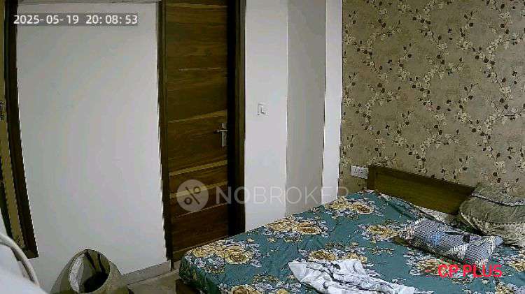 PG for Anyone in Tilak Nagar Metro Station