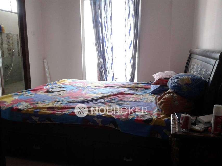 2 BHK Flat In Nsk Bliss Meadows For Sale  In Madinaguda