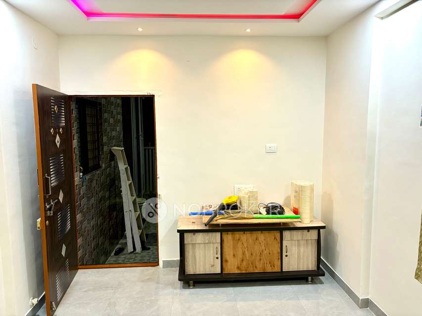 1 BHK House for Rent  In Swapnashree Park Lane No. 6