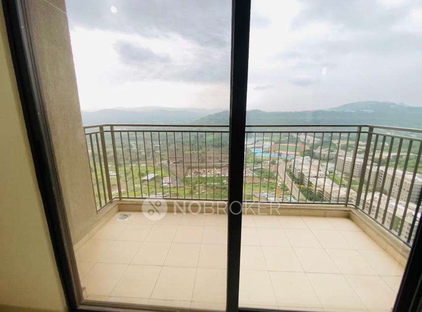 2 BHK Flat In Shapoorji Vanaha, Bavdhan For Sale  In Bavdhan