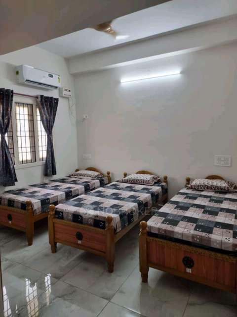 PG for Girls in Tambaram 