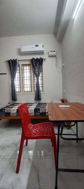 PG for Girls in Tambaram 