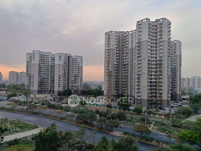 4 BHK Flat In Raheja Navodaya,  Sector 92 For Sale  In  Sector 92