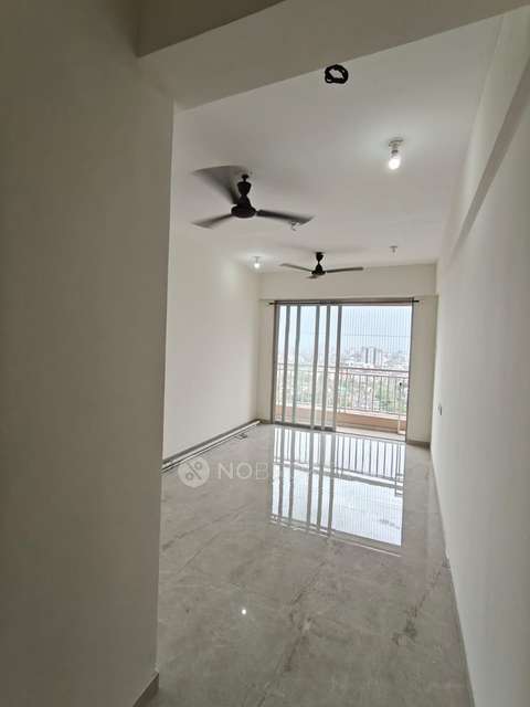 2 BHK Flat In La Grandeur, Dombivli for Rent  In Dombivli