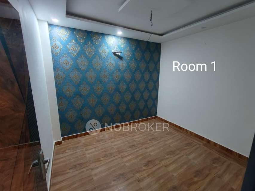 2 BHK Flat In Bhagat Colony For Sale  In West Sant Nagar, Burari
